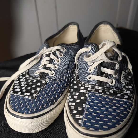 Vans Shoes - VANS Patchwork lace up Skate Shoes Men’s 7.5 Womens 9